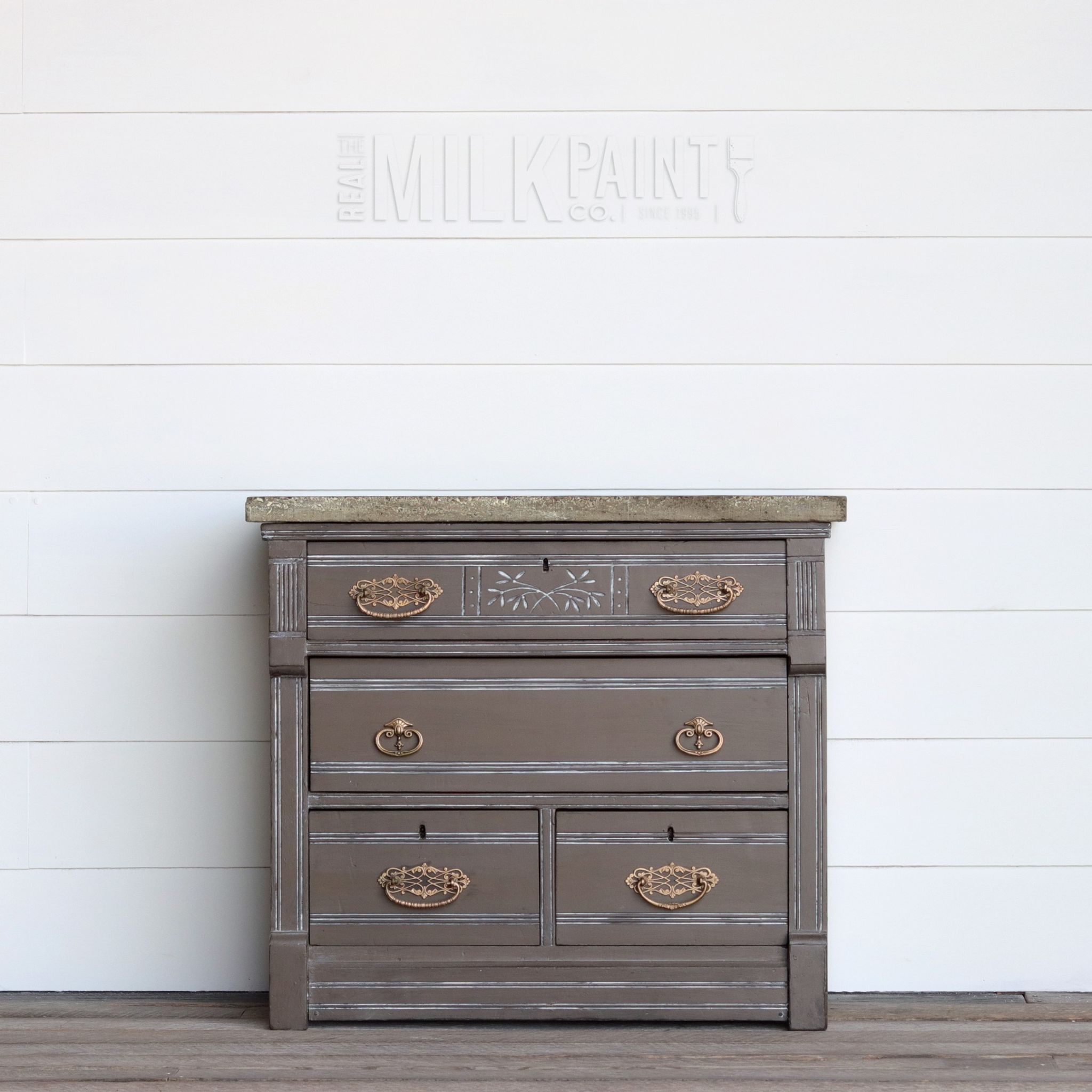 Warm Ash Paint - Image 5